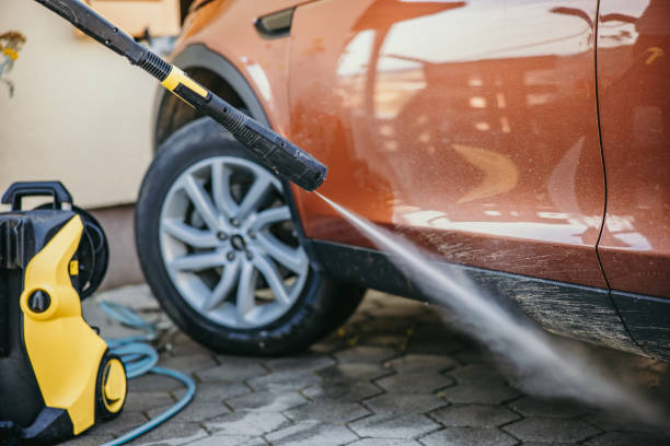 Best Concrete Pressure Washing  in Clinton, MS